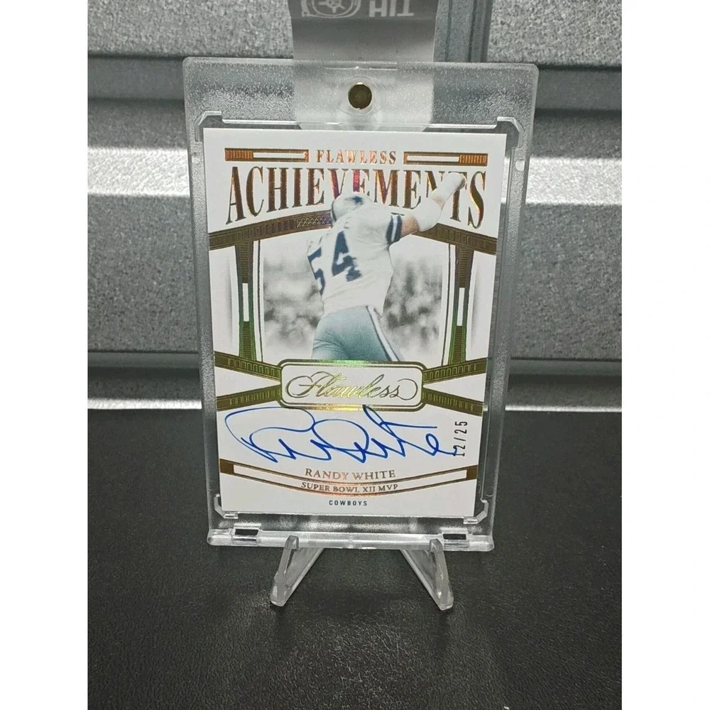 2025 Panini Flawless Randy White On Card Auto /25 Cowboys Achievements FA-RWE